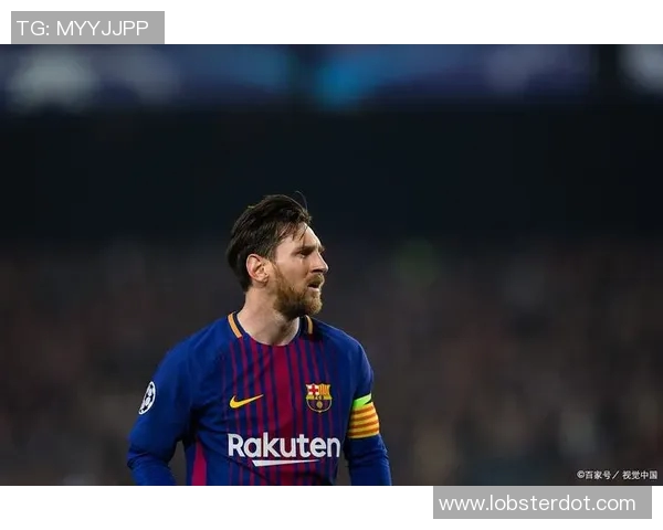 当绿茵场上的足球明星邂逅银幕上的女明星爱情的传说与梦想交织的故事